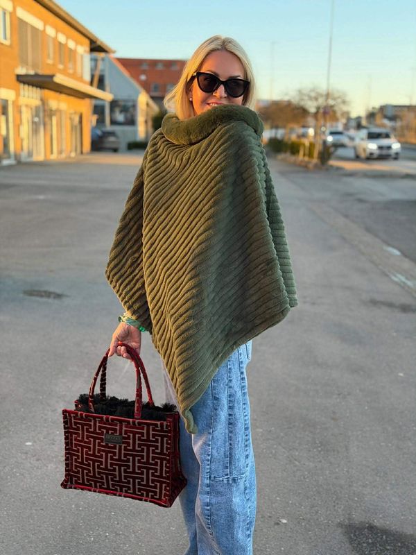 Soft Poncho