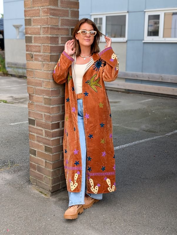 Suzani Velvet Long Kimono Qnuz