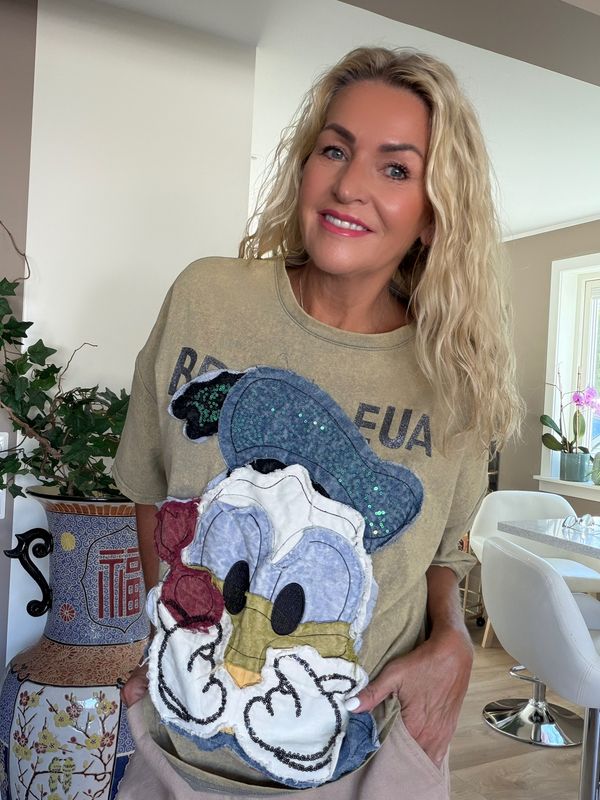 Funky Donald Tee