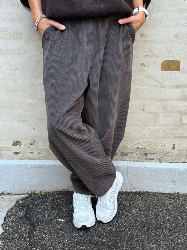 Vera Corduroy Pant Not Allowed