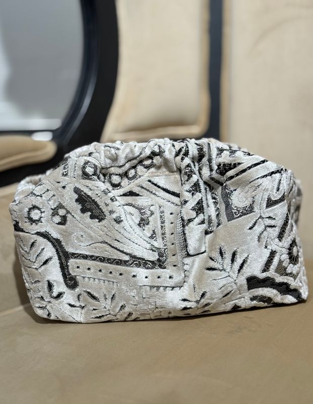 Angelina Bucket Bag Sorena
