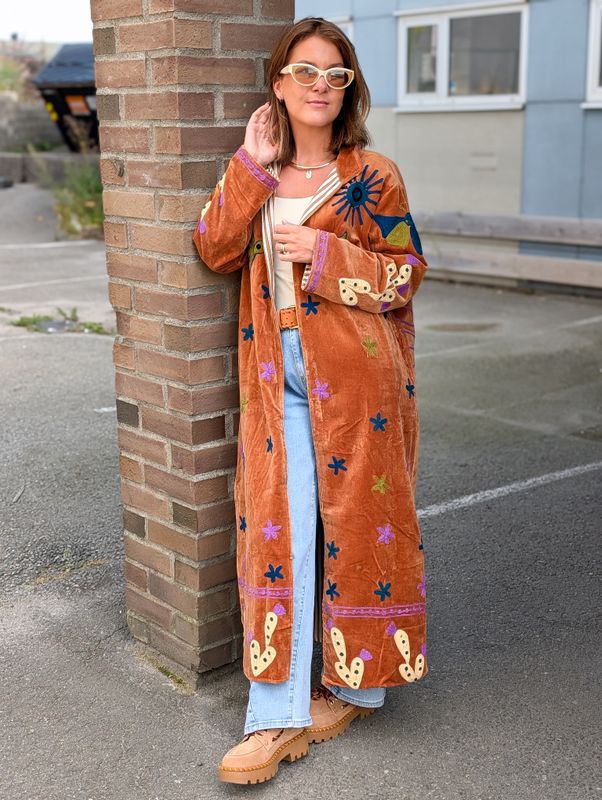 Suzani Velvet Long Kimono Qnuz