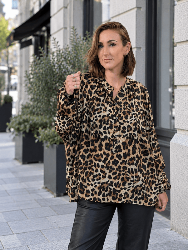 Leo Blouse