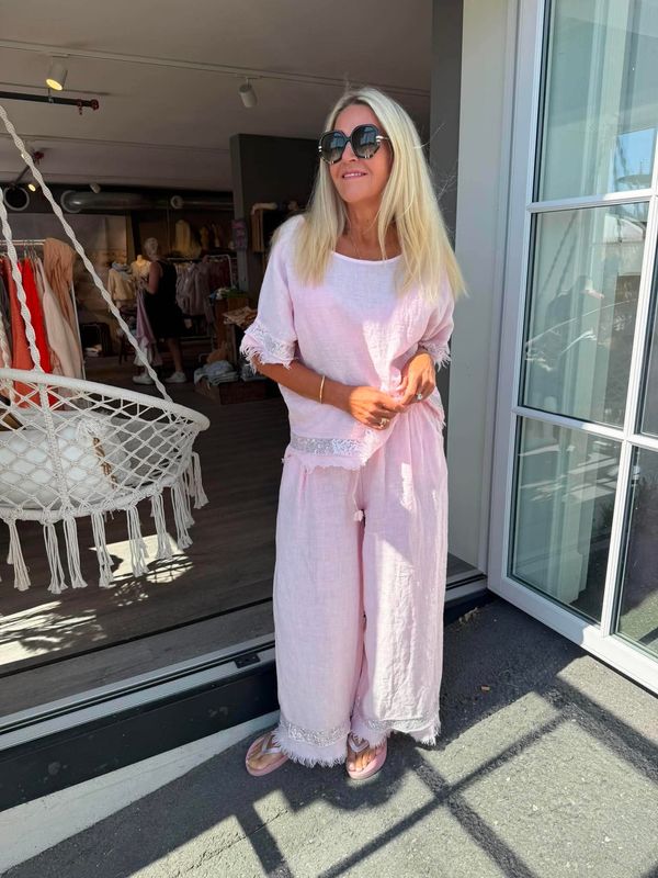 (Forhåndssalg) Exclusive Linen Set Pink