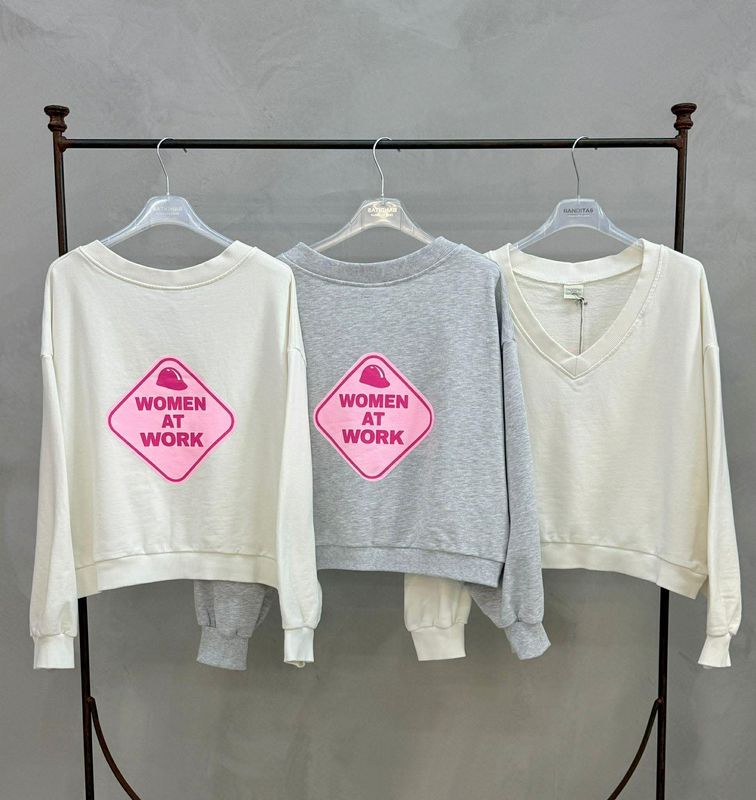 Lepanto Cropped Sweater