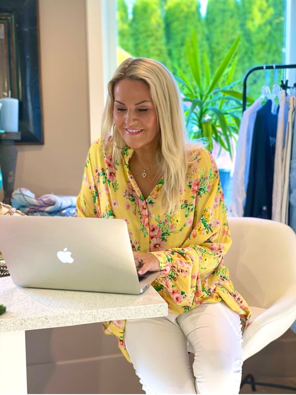 Rose Oversized Blouse