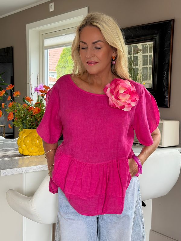 Lily Linen Top