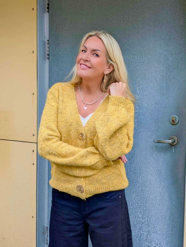 Beauty Button Cardigan