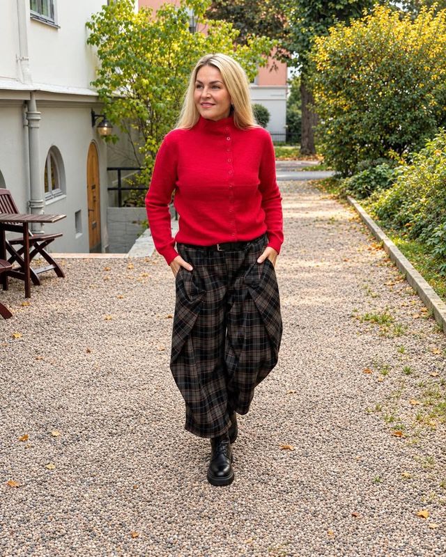 Delilah Cardigan