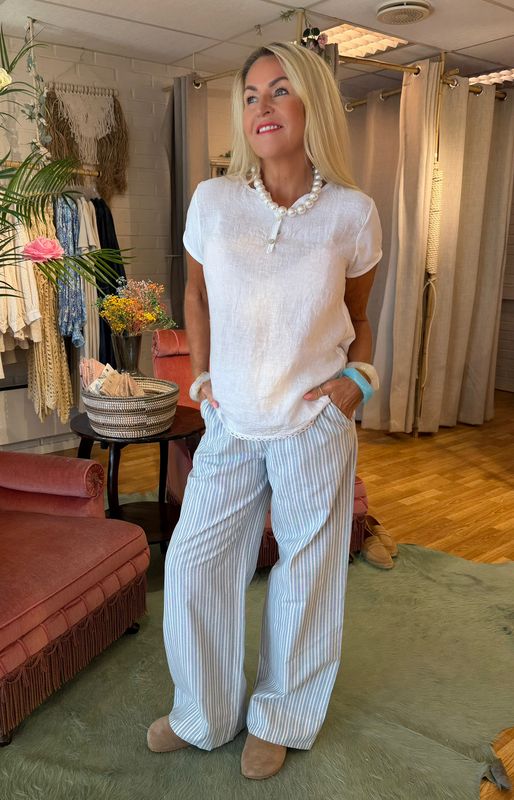 Linen T-Shirt Love Forever