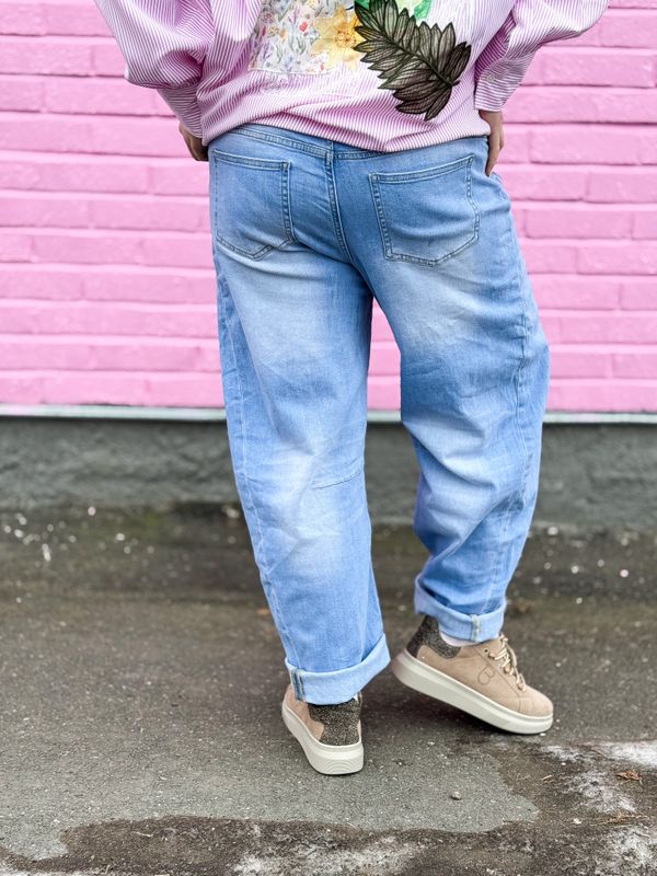 Light Denim Barrel Jeans