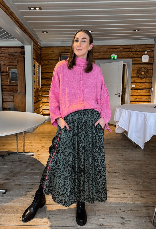 Leo Skirt Miss Goodlife
