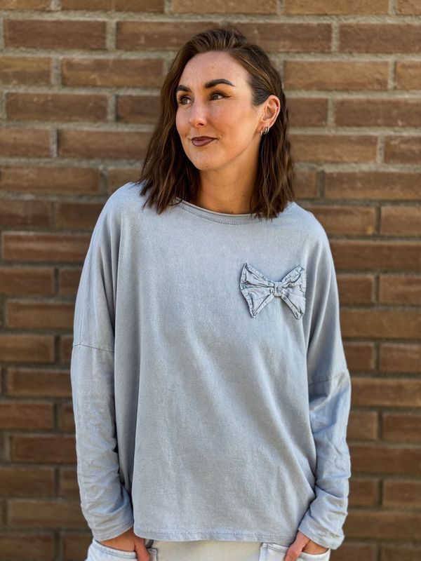 Bow Sweater
