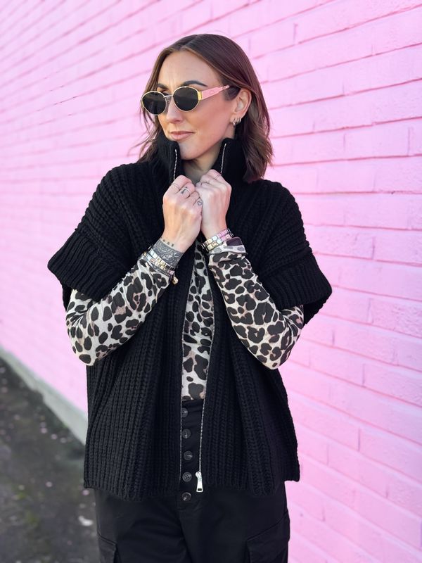 Super Zip Vest
