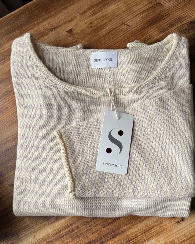 Short Marielle Spring Sweater Sister Soul