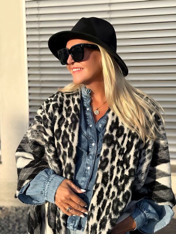 Sofia Hat Love Forever 